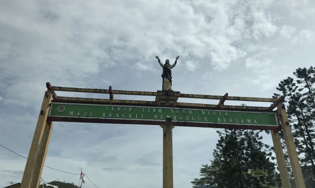 Untuk Dua Anonim