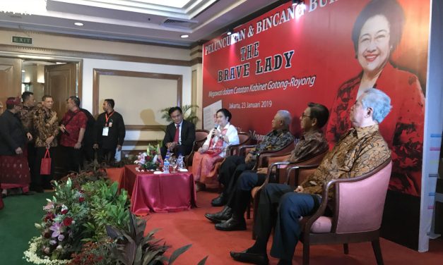 Launching dan Bincang Buku